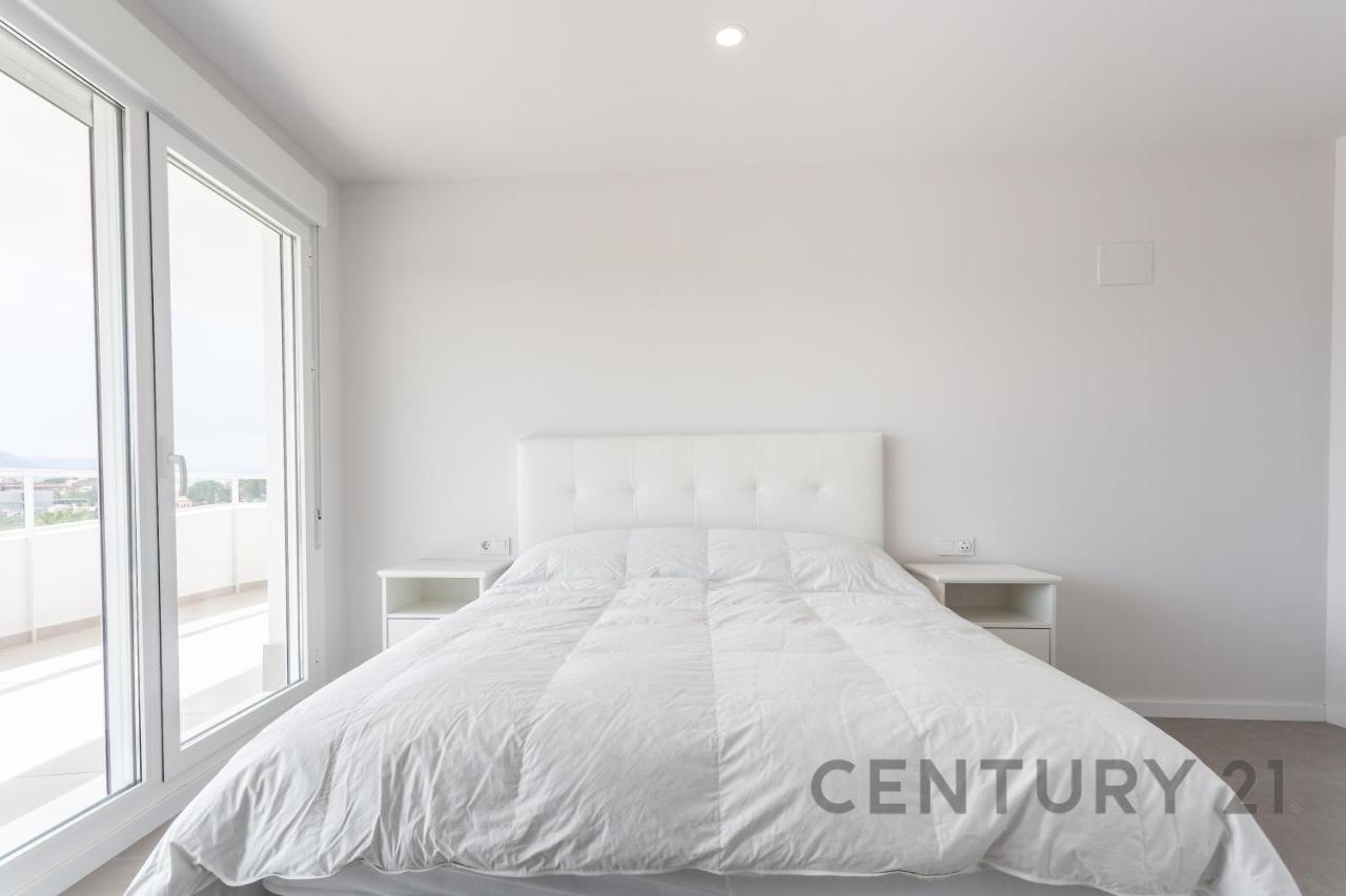 Luxury Apartment With 2 Bedrooms In Canet D'En Berenguer, Valencia ภายนอก รูปภาพ