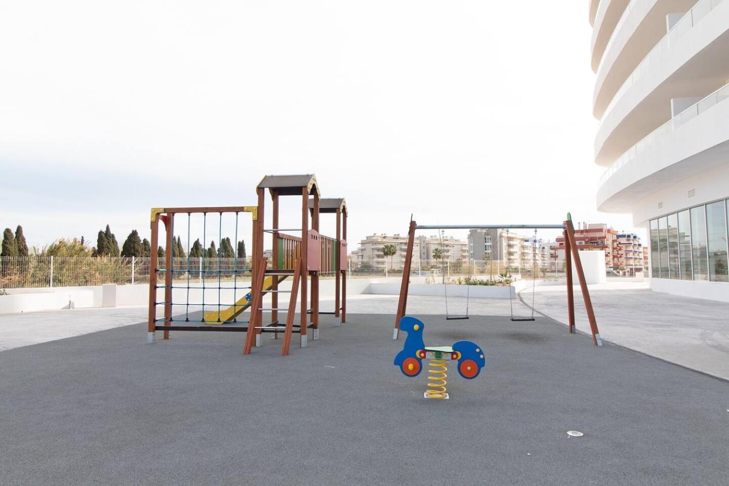 Luxury Apartment With 2 Bedrooms In Canet D'En Berenguer, Valencia ภายนอก รูปภาพ