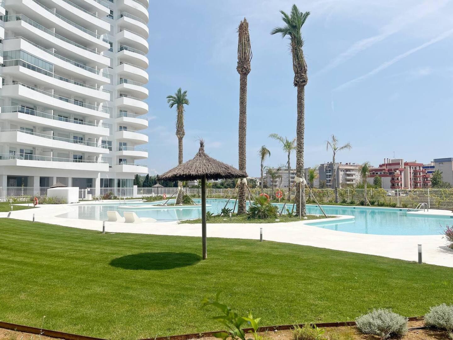 Luxury Apartment With 2 Bedrooms In Canet D'En Berenguer, Valencia ภายนอก รูปภาพ
